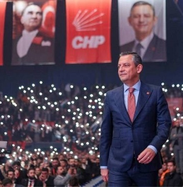 Özgür Özel
