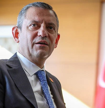 Özgür Özel