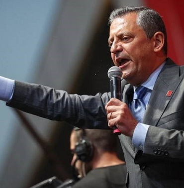 Özgür Özel