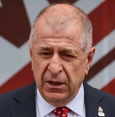 2Ümit Özdağ