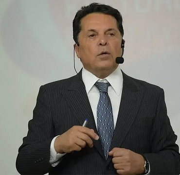 Ahmet Özer