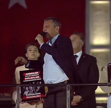 Özgür Özel