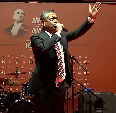 Özgür Özel