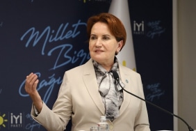 Akşener