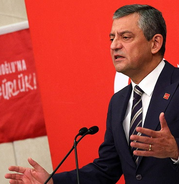 Özgür Özel