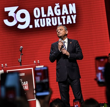 Özgür Özel