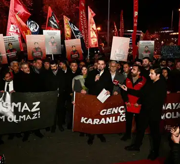 Adsız