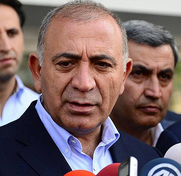 Gürsel Tekin